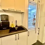 Colourful Cozy For Happy Trips Apartment