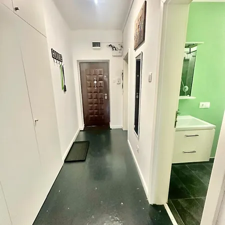 Colourful Cozy For Happy Trips *