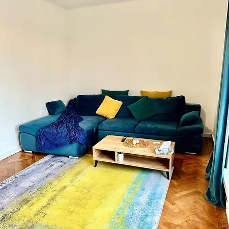 Colourful Cozy For Happy Trips * Brasov