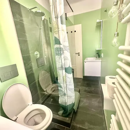 Colourful Cozy For Happy Trips *