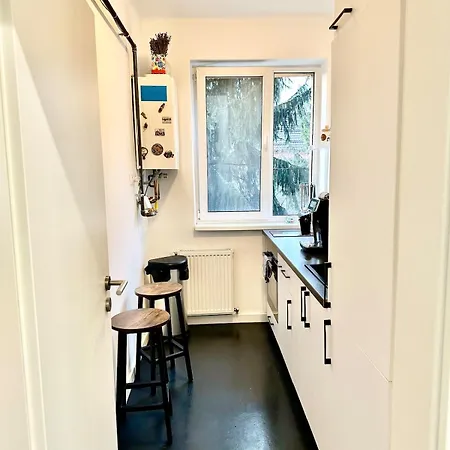 Colourful Cozy For Happy Trips Apartment