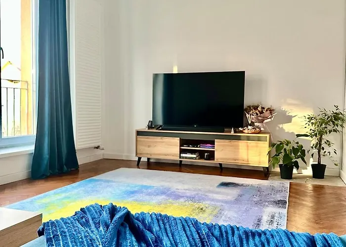 Colourful Cozy For Happy Trips Apartment Brasov