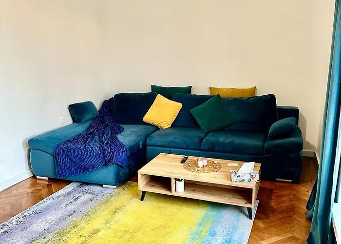 Colourful Cozy For Happy Trips * Brasov