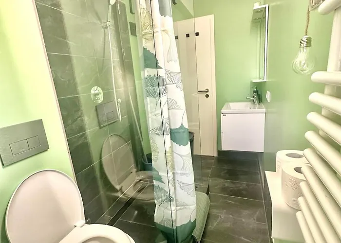 Colourful Cozy For Happy Trips *