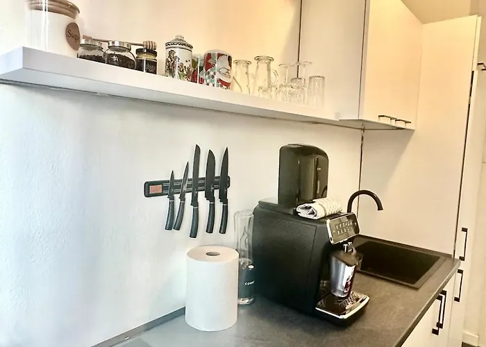 Colourful Cozy For Happy Trips Apartment